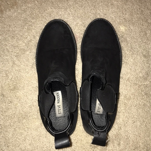 Ankle booties - Picture 2 of 3